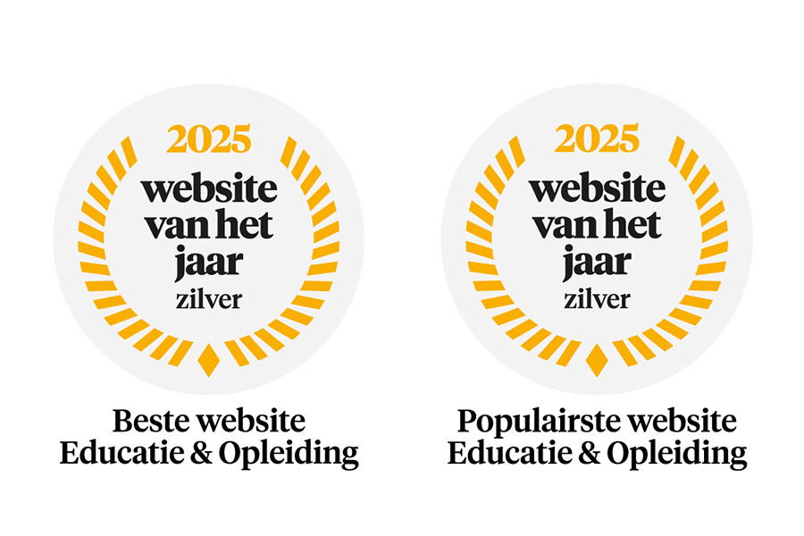 De Politieacademie heeft twee zilveren awards gewonnen: voor beste en populairste website. 