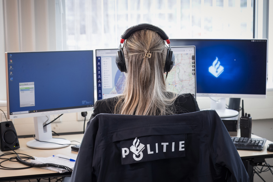 Politieacademie studierichting Tactische opsporing en vastlegging - agent voor beeldschermen